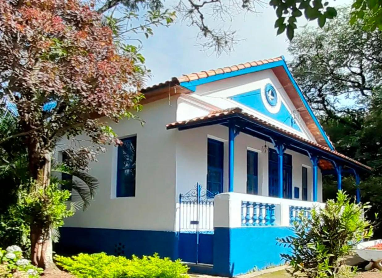 O Casarao Hotel Passa Quatro Exterior foto